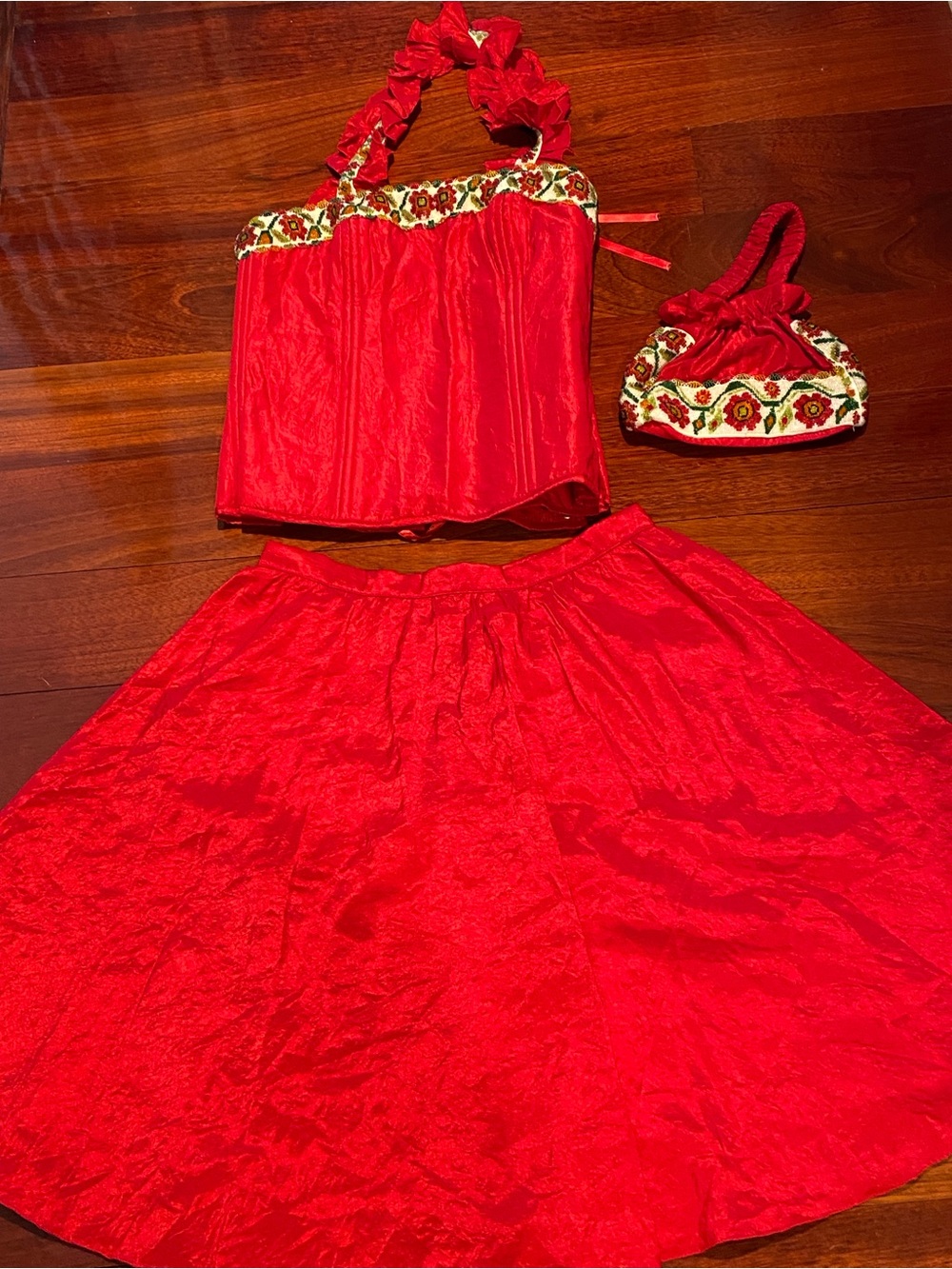 Women’s Red Two-Piece Skirt Mexican handmade Set Floral Trim, bag may fit Sz S/M